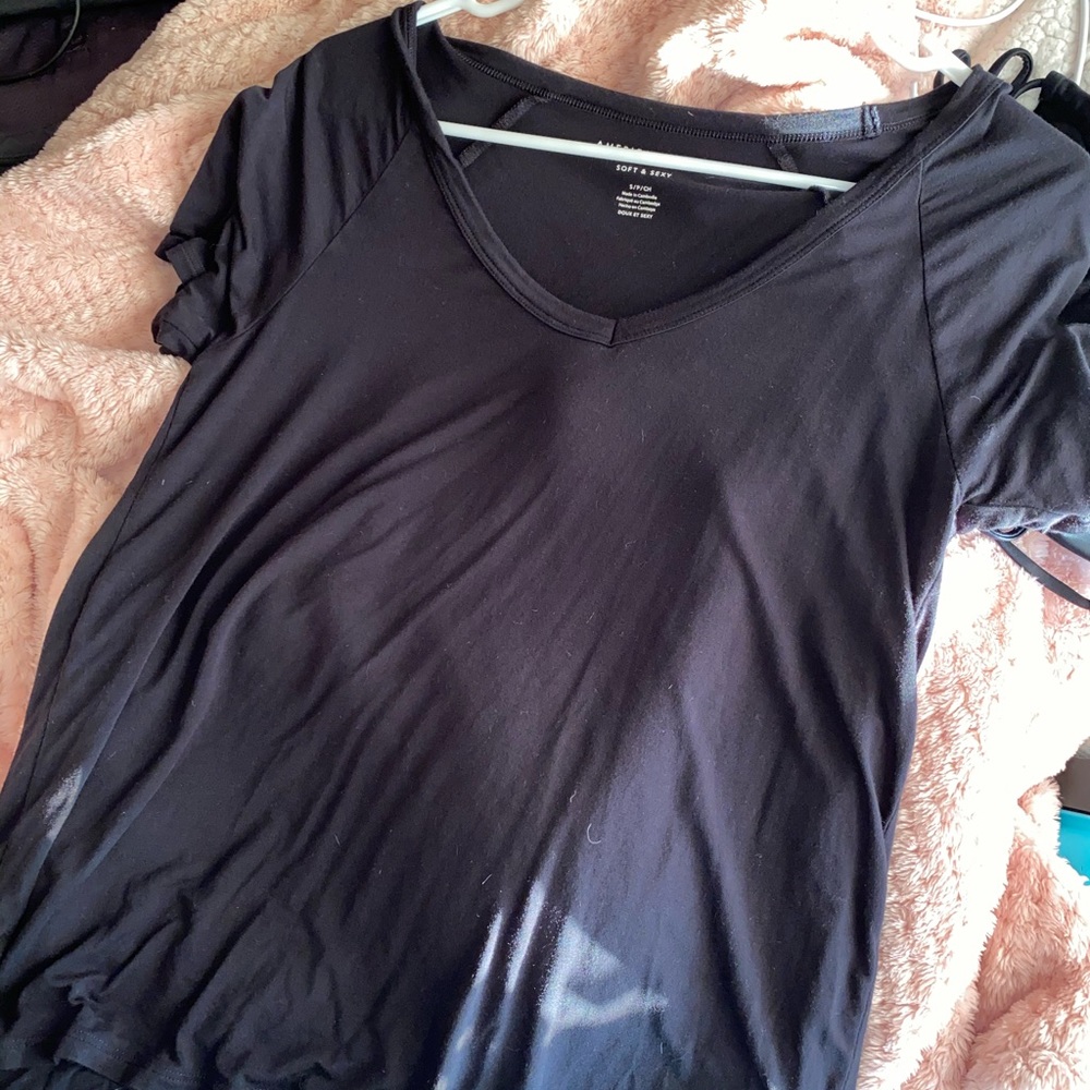 american eagle tee